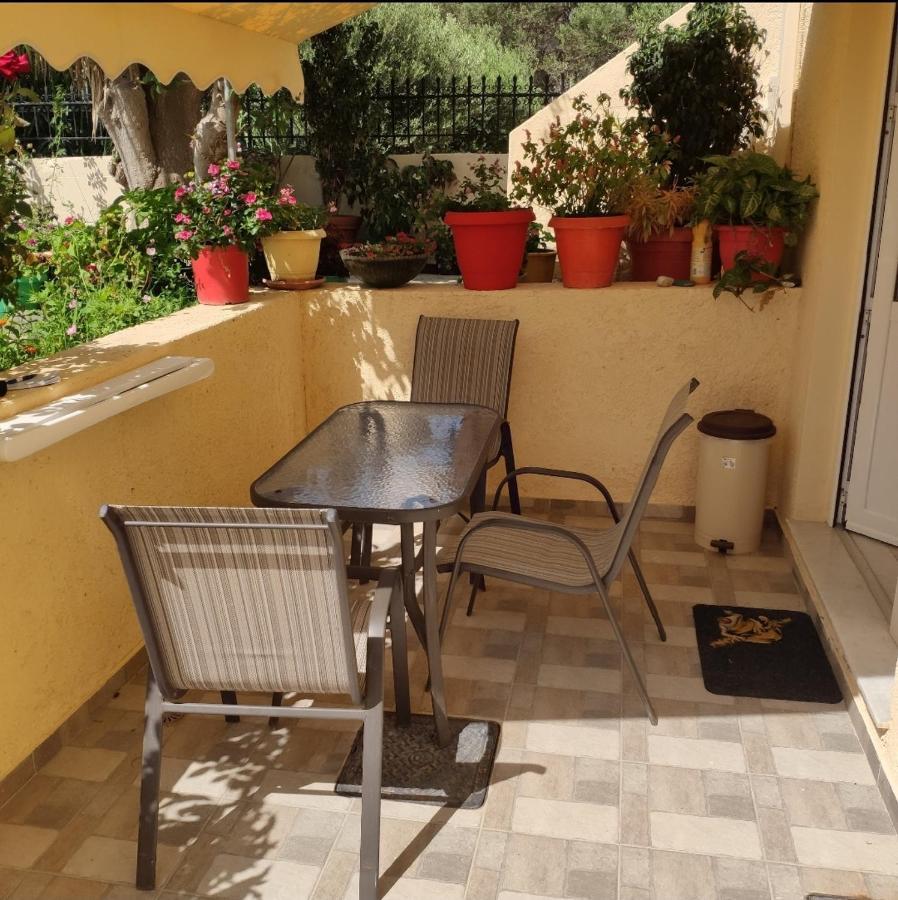 Alexia Rooms Palaiochora Exterior foto